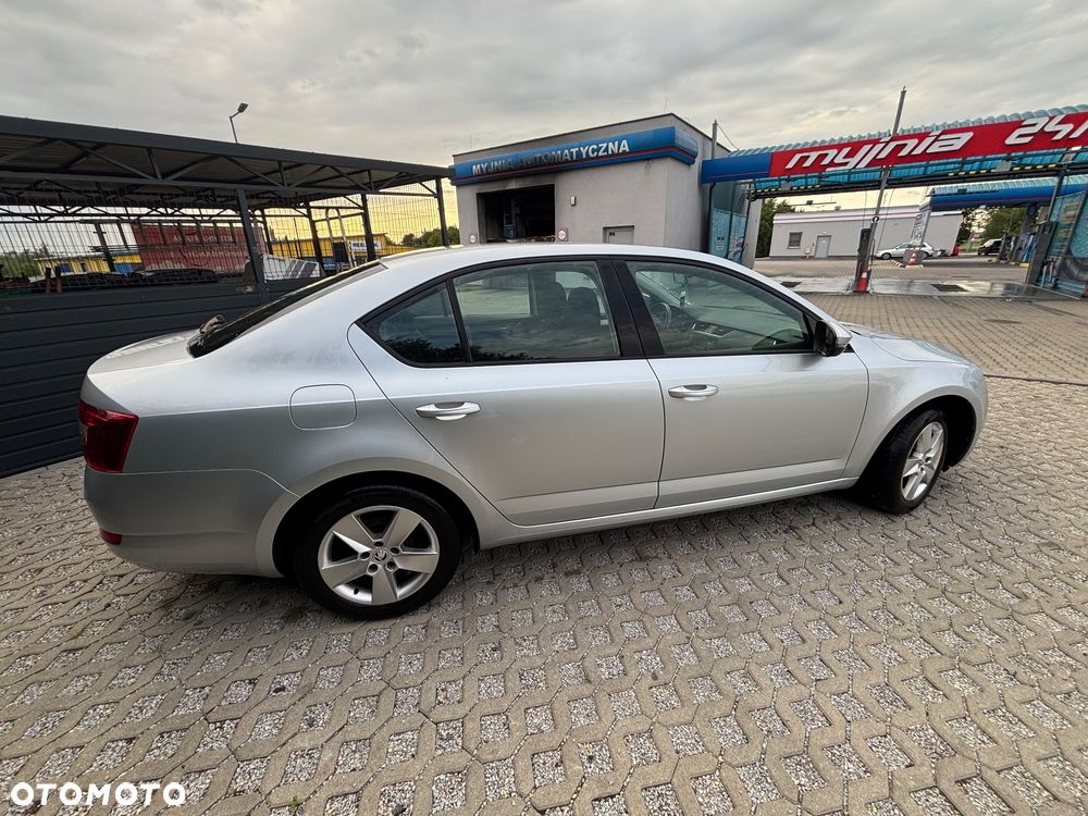Skoda Octavia 2.0 TDI Ambition - 5