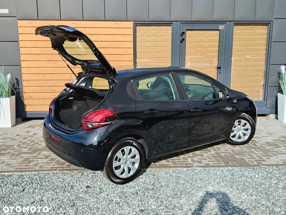 Peugeot 208 1.2 PureTech Style - 30