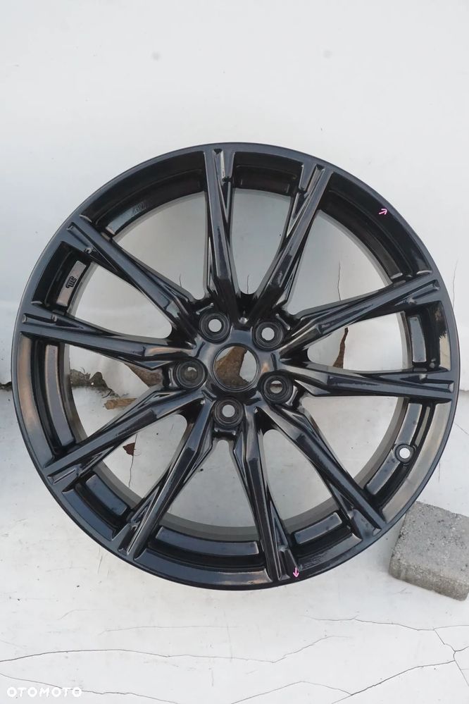 Subaru 5x100 17 7J et48 - 3