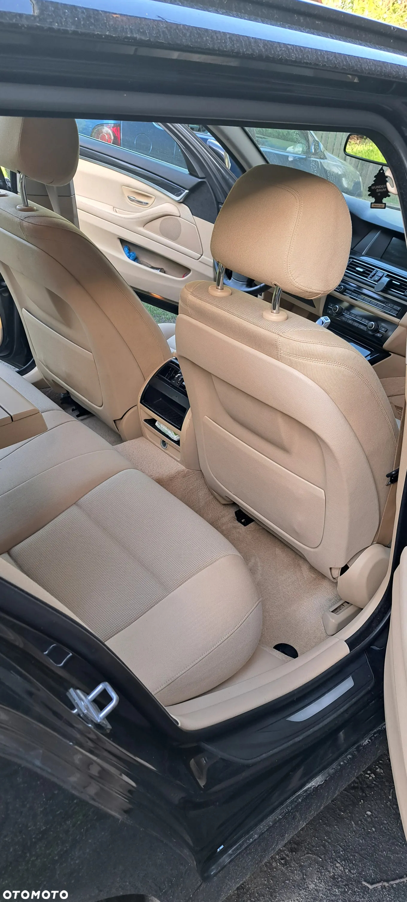 BMW Seria 5 520d Touring - 5
