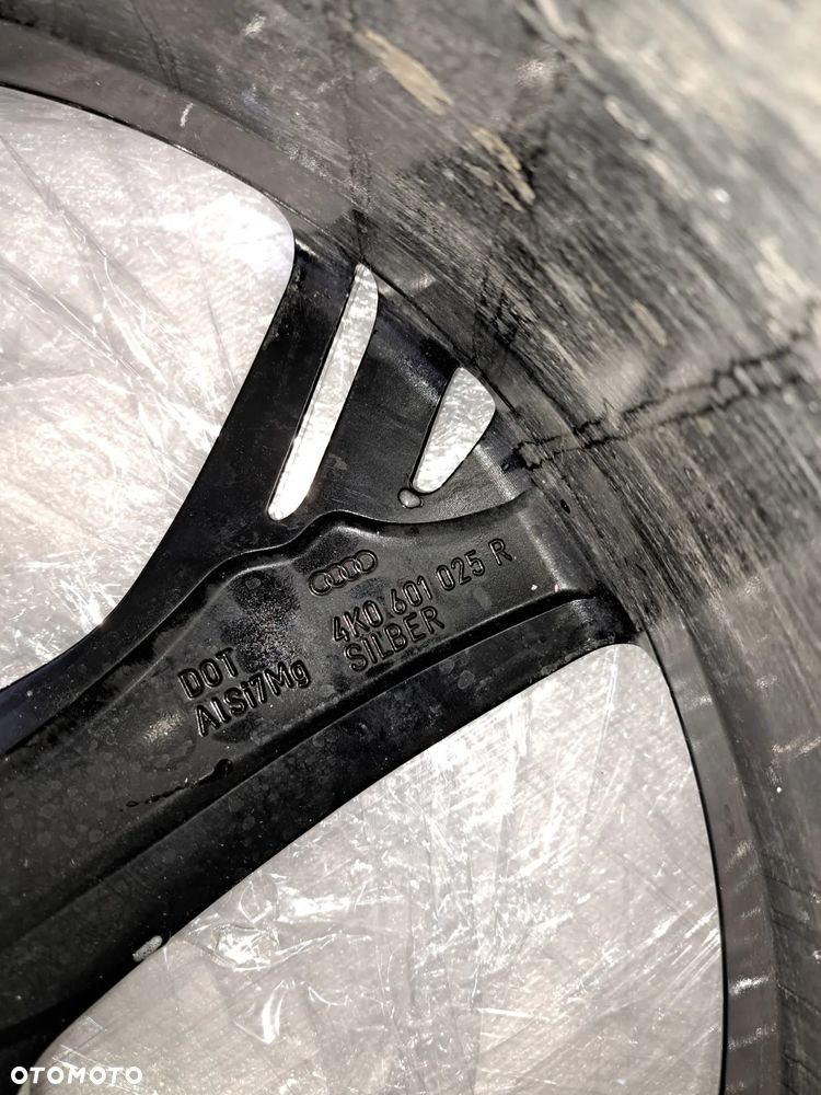 Felga aluminiowa RS6 C8 RS7 22 Cale E-10,5Jx22H2-N ET 19 4K0601025BL Audi Sport - 12