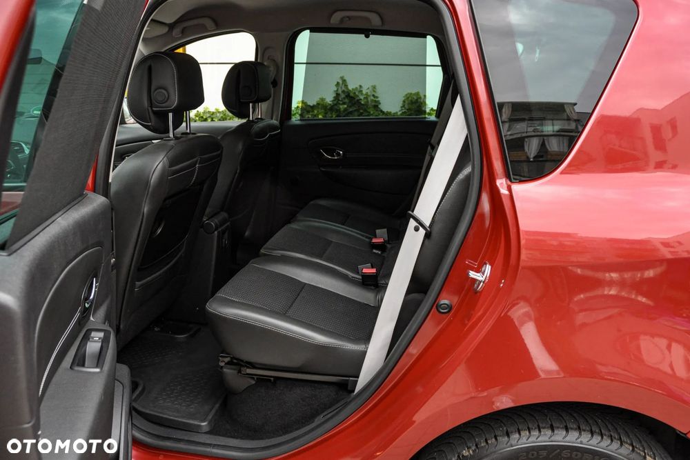 Renault Scenic - 8