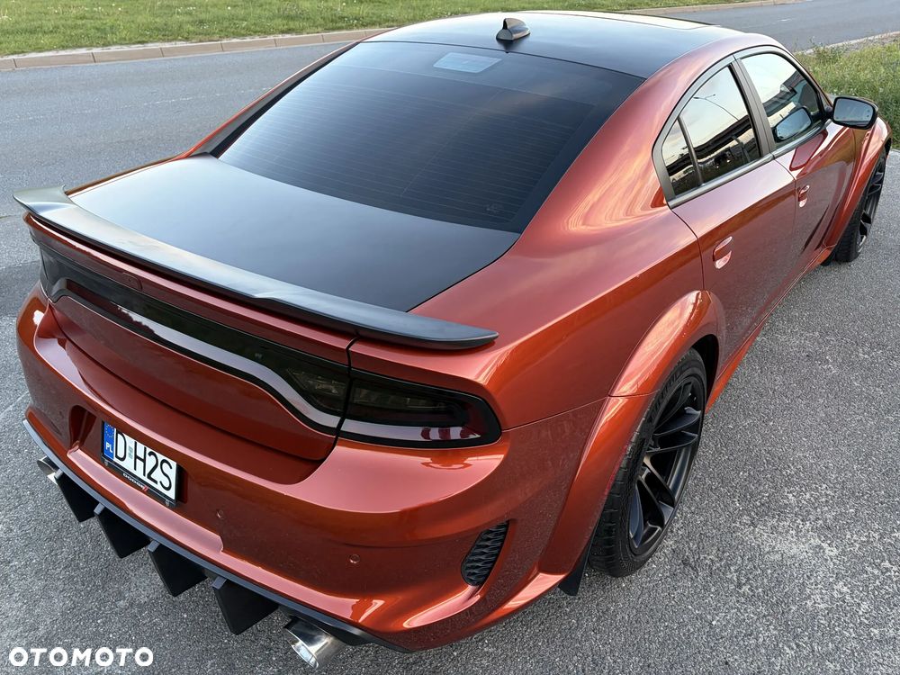 Dodge Charger 6.4 Scat Pack Widebody - 10