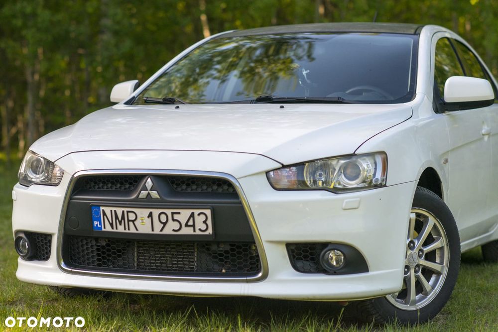 Mitsubishi Lancer 1.8 DID Inform - 9