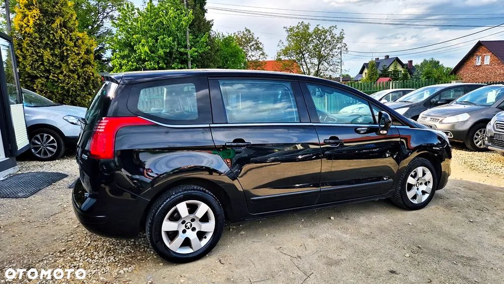 Peugeot 5008 1.6 Premium - 10