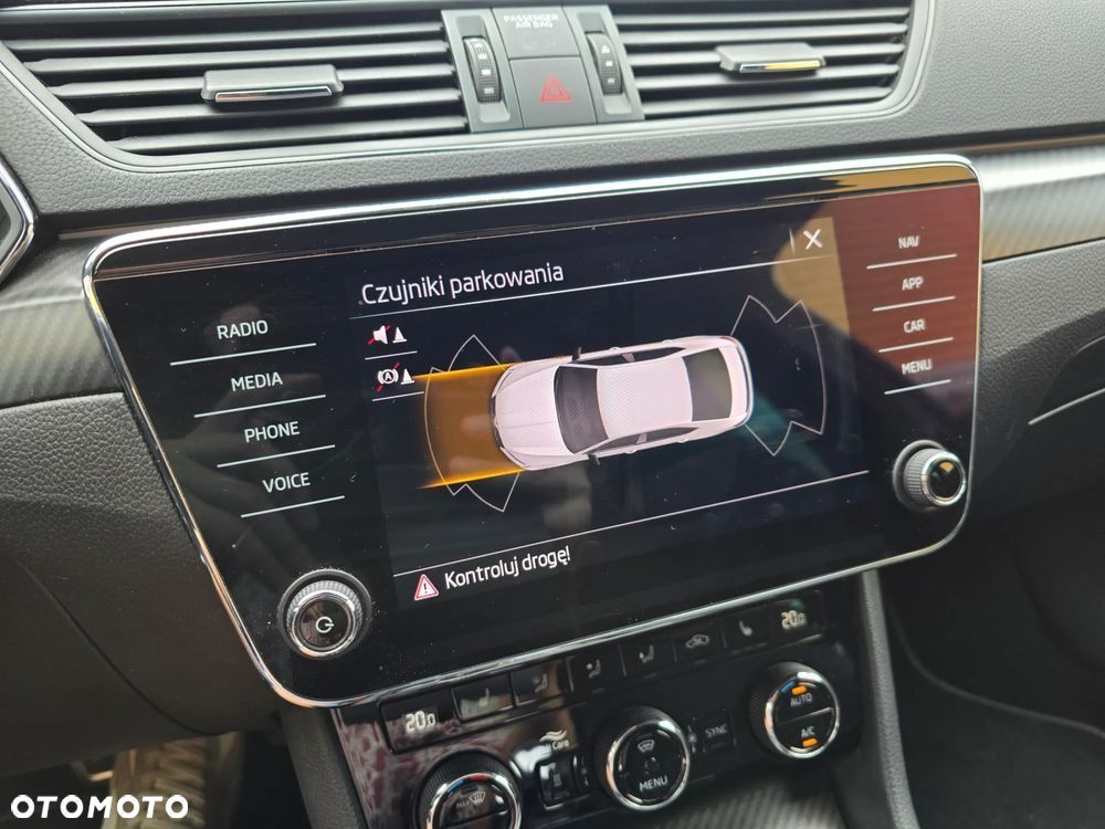 Skoda Superb 2.0 TDI SCR 4x4 Sportline DSG - 41
