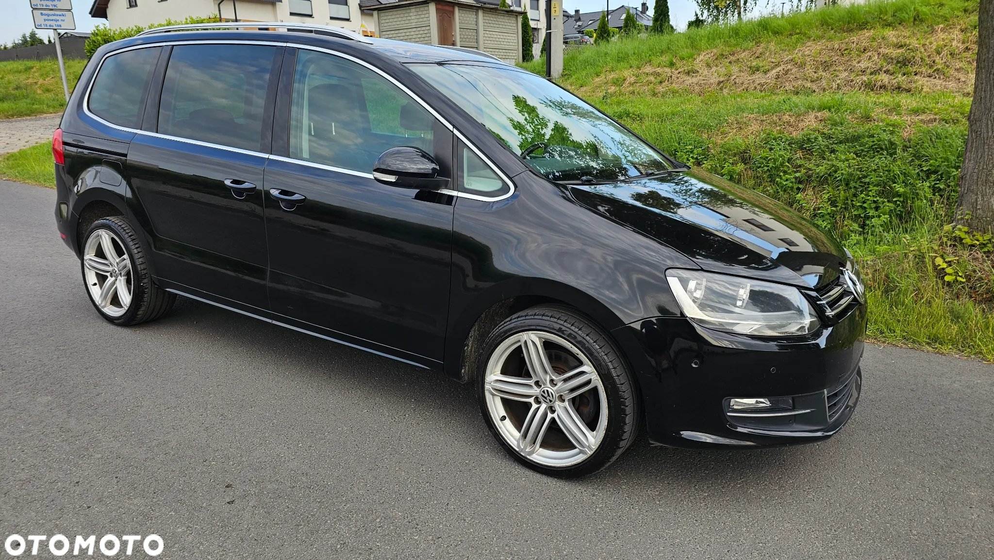 Volkswagen Sharan 2.0 TDI Comfortline DSG - 16