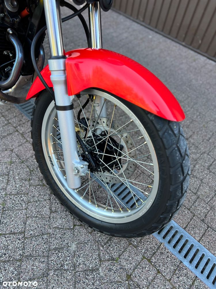Honda SL - 19