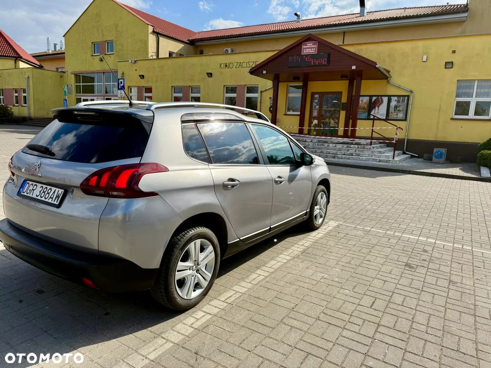 Peugeot 2008 1.6 BlueHDi Style - 2