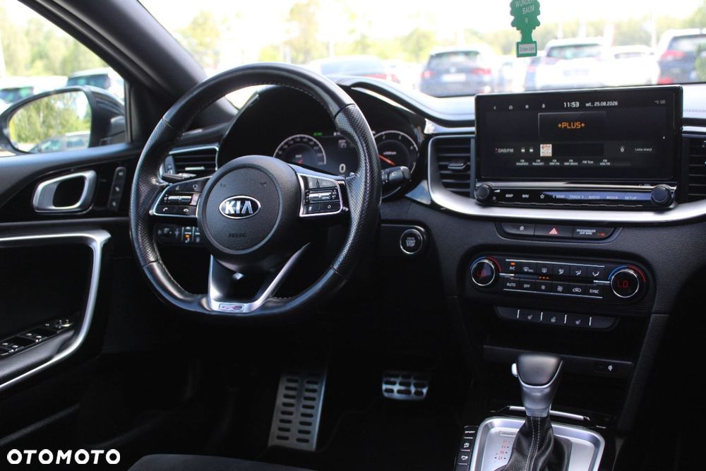 Kia ProCeed - 31