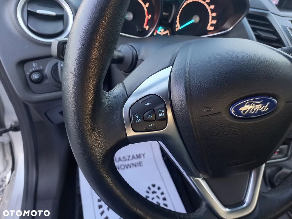 Ford Fiesta 1.0 Ambiente - 19