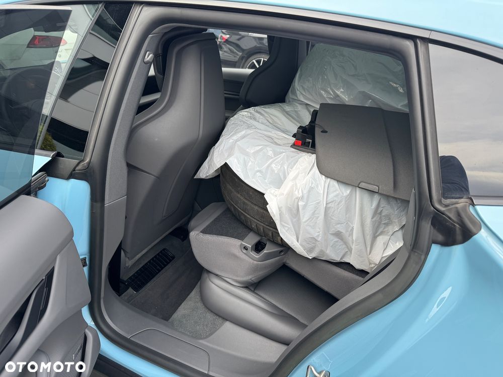 Porsche Taycan - 20