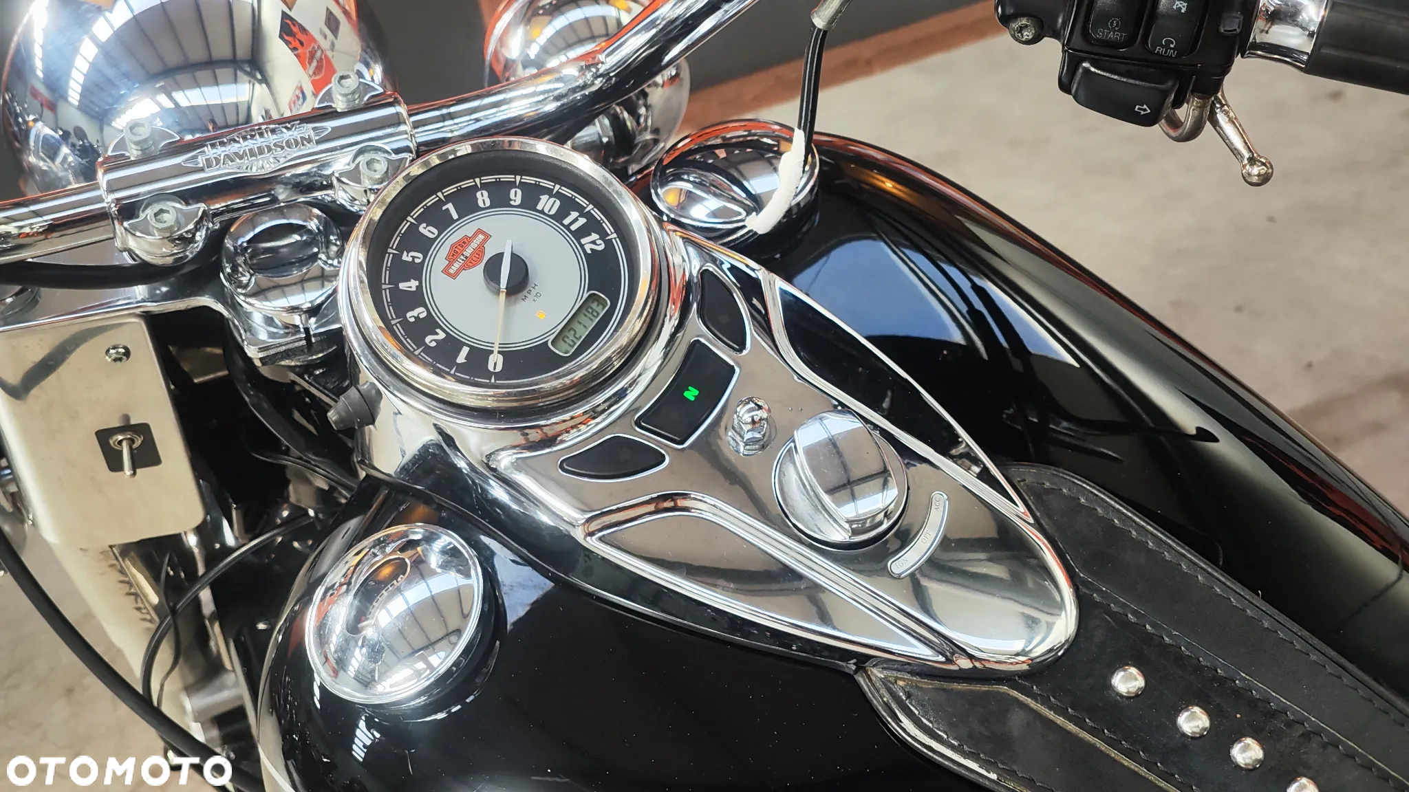 Harley-Davidson Softail Heritage Classic - 25
