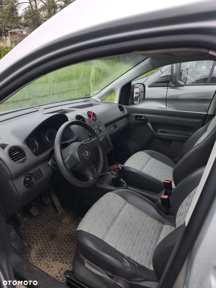 Volkswagen Caddy - 9
