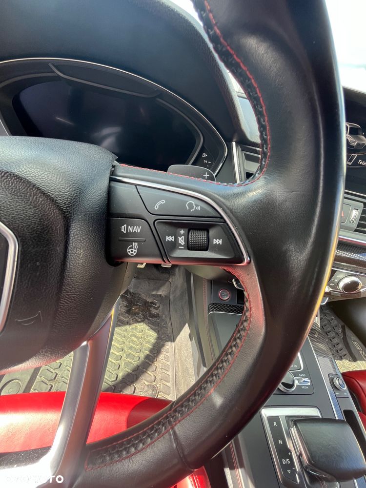 Audi SQ5 - 25