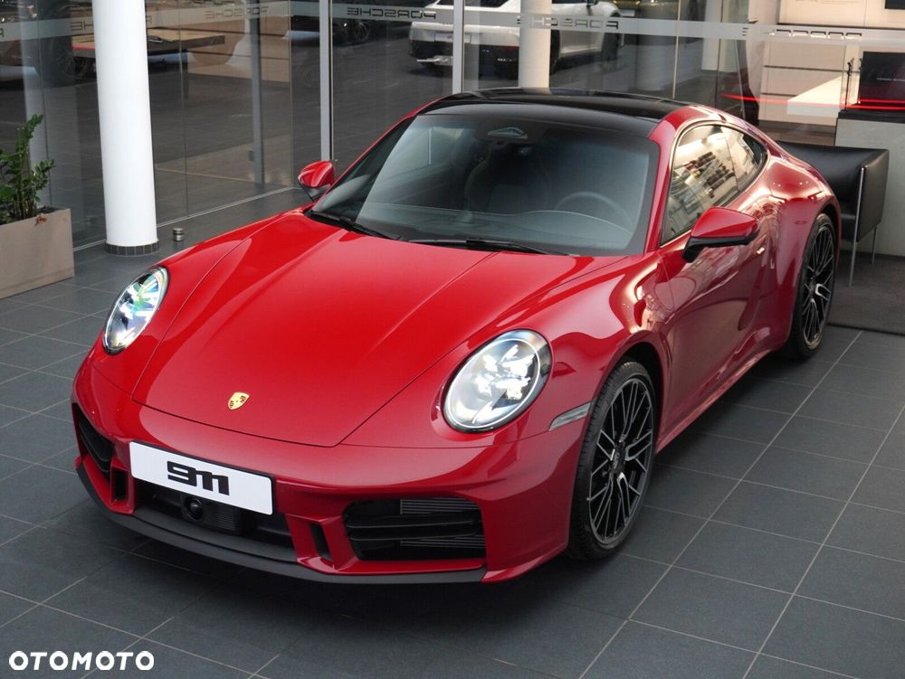 Porsche 911 Carrera - 5