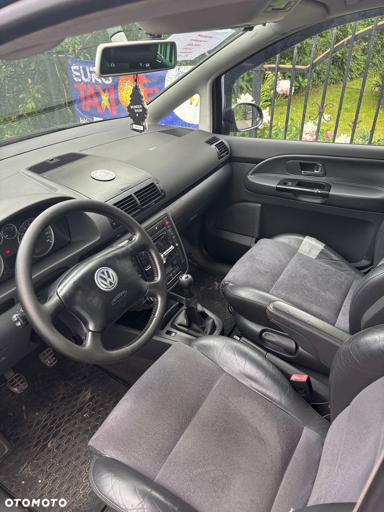 Volkswagen Sharan 2.8 V6 Highline - 6