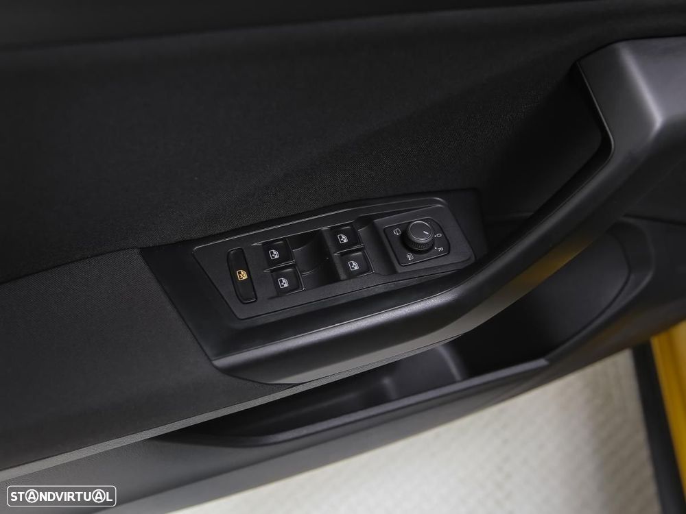 VW T-Roc 2.0 TDI R-Line DSG - 14