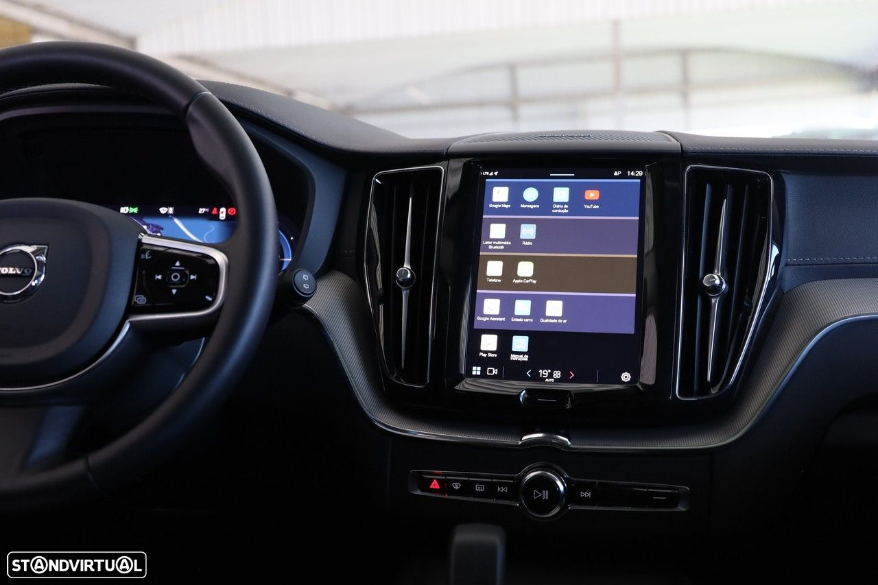 Volvo XC 60 2.0 T6 PHEV Ultimate Dark AWD - 16