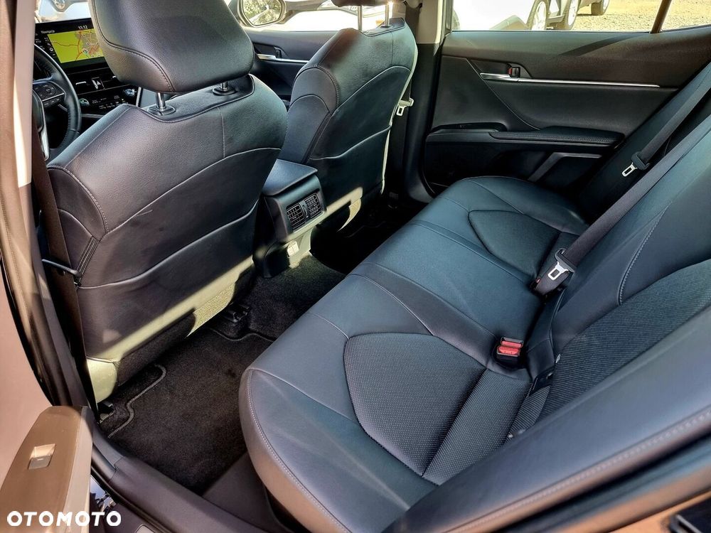 Toyota Camry 2.5 Hybrid Executive CVT - 20