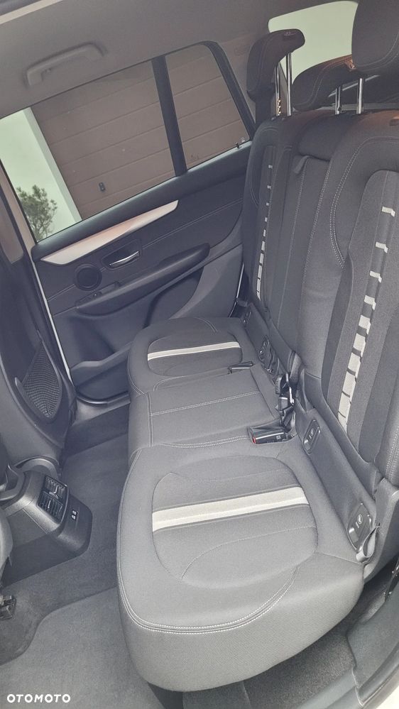BMW Seria 2 218d Advantage - 8
