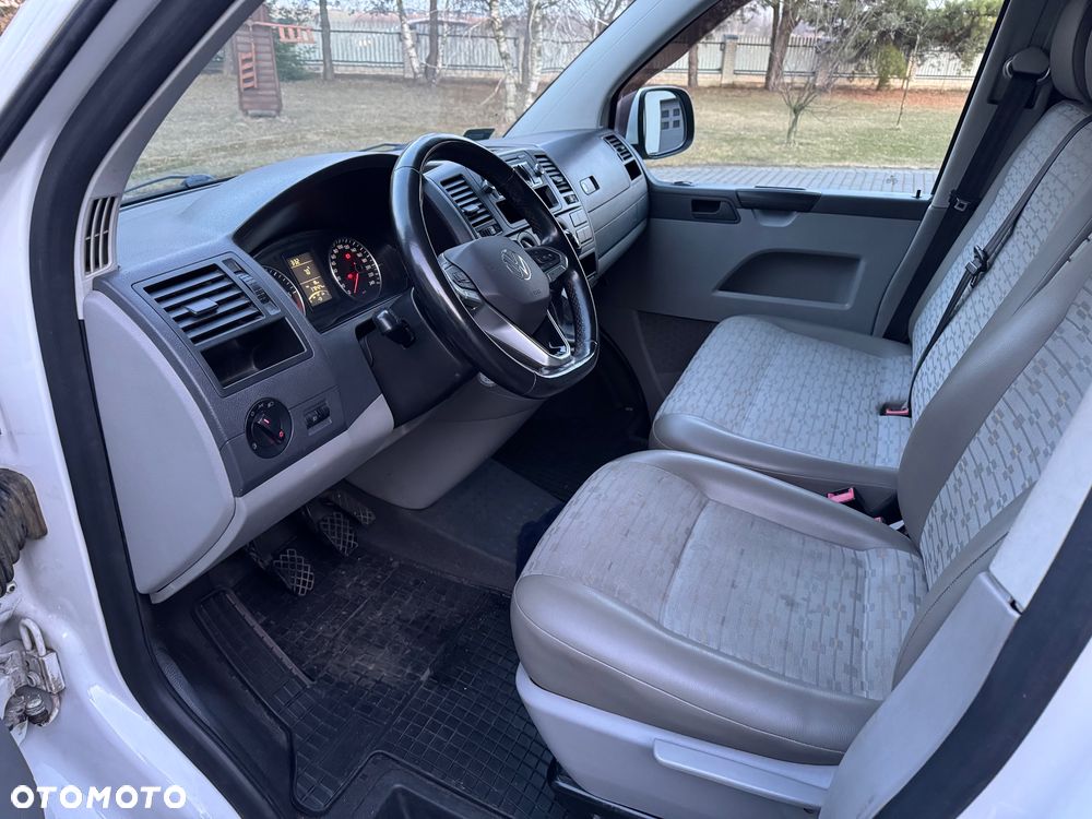 Volkswagen Transporter - 12