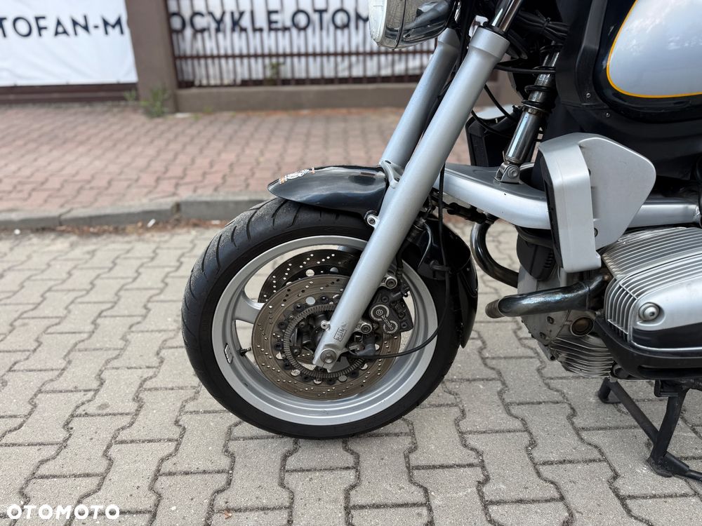 BMW R - 19
