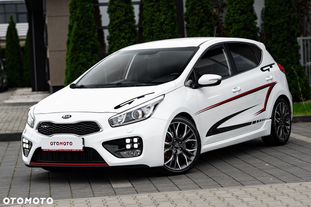 Kia Ceed 1.6 T-GDI GT L - 6