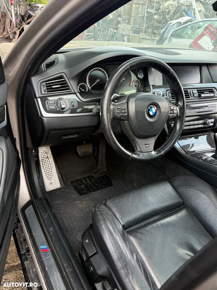 Interior Piele Neagră BMW Seria 5 F10 / F11 - Scaune Sport LHD (520d 530d 535d) MP Mpachet pachet M dezmembrări 535d 313 model M - 14