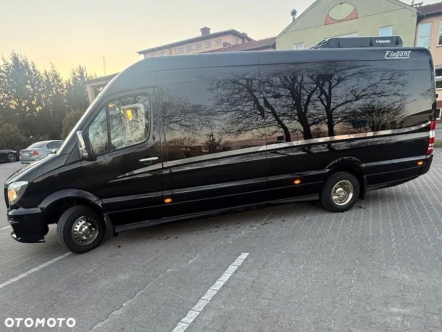 Mercedes-Benz Sprinter - 14