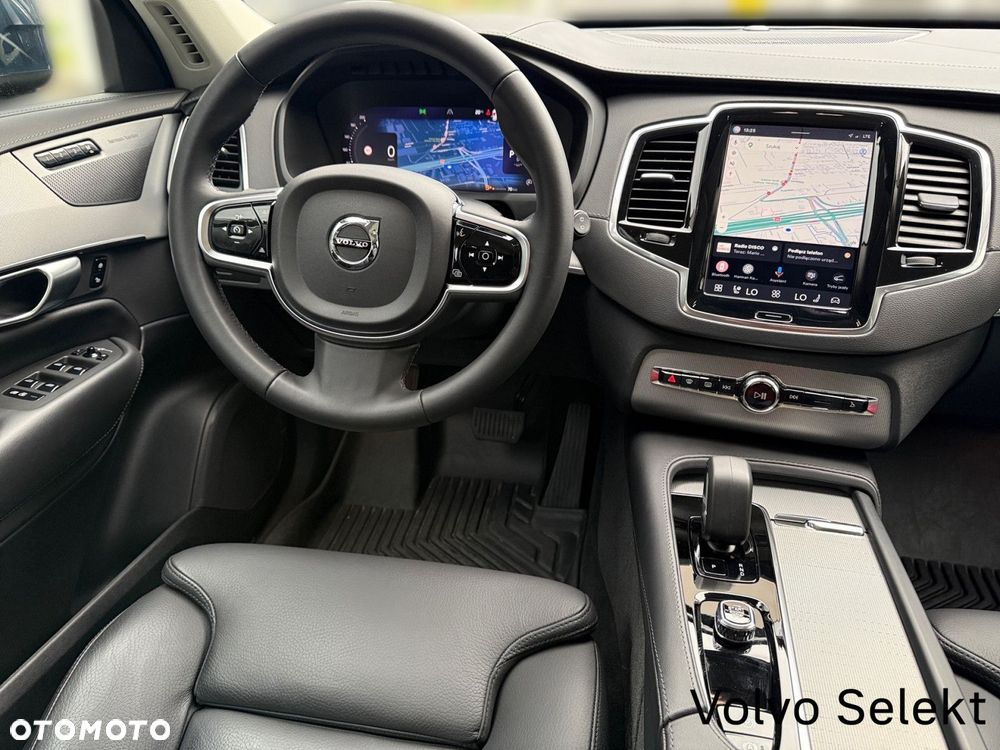 Volvo XC 90 - 18