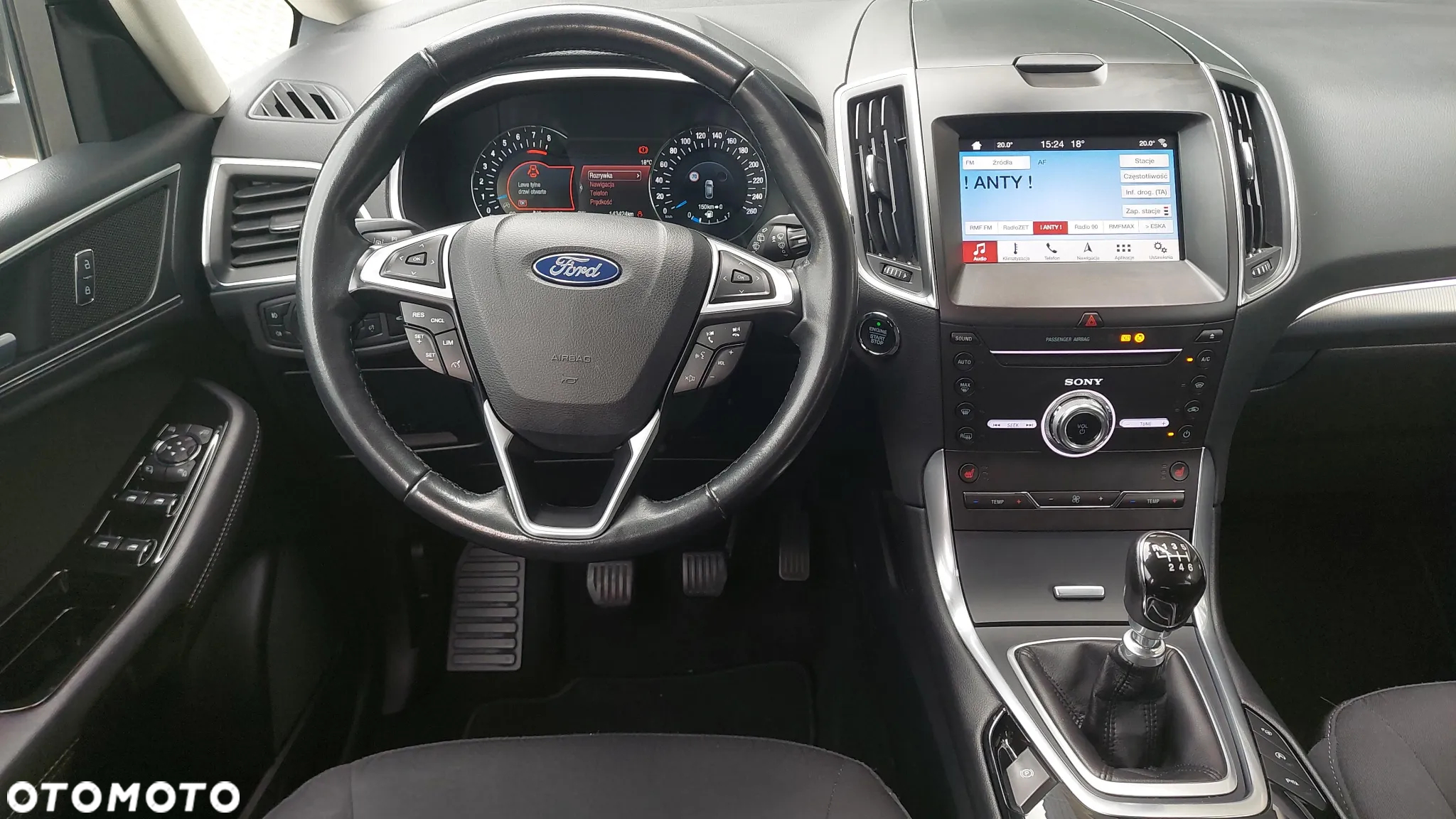 Ford Galaxy 1.5 EcoBoost Titanium - 32