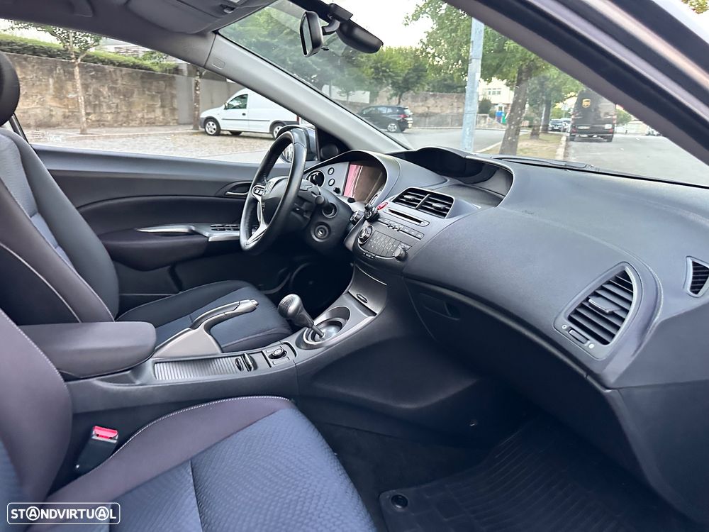 Honda Civic 1.4 i-VTEC Sport Edition - 50