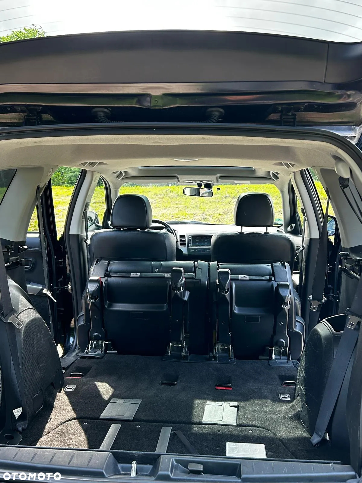 Mitsubishi Outlander - 15