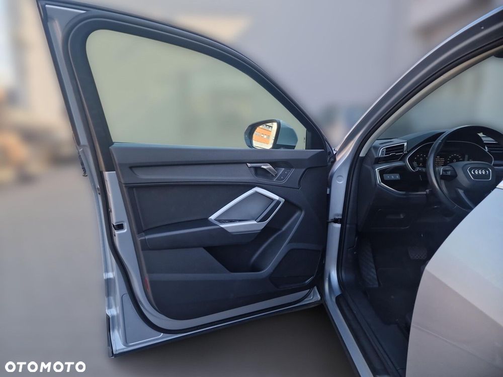 Audi Q3 Sportback - 10