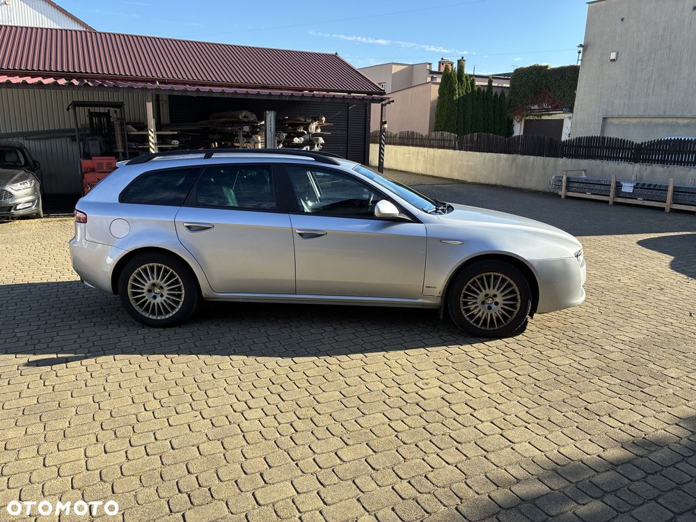 Alfa Romeo 159