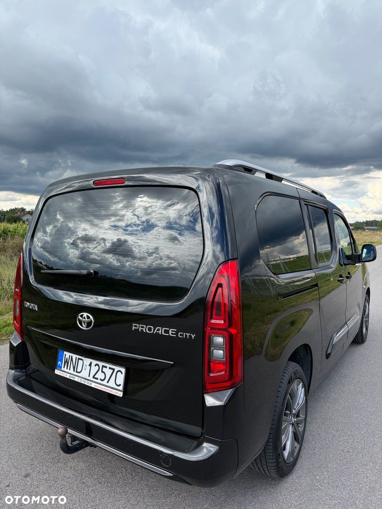 Toyota Proace City Verso Long 1.5 D-4D Business - 4