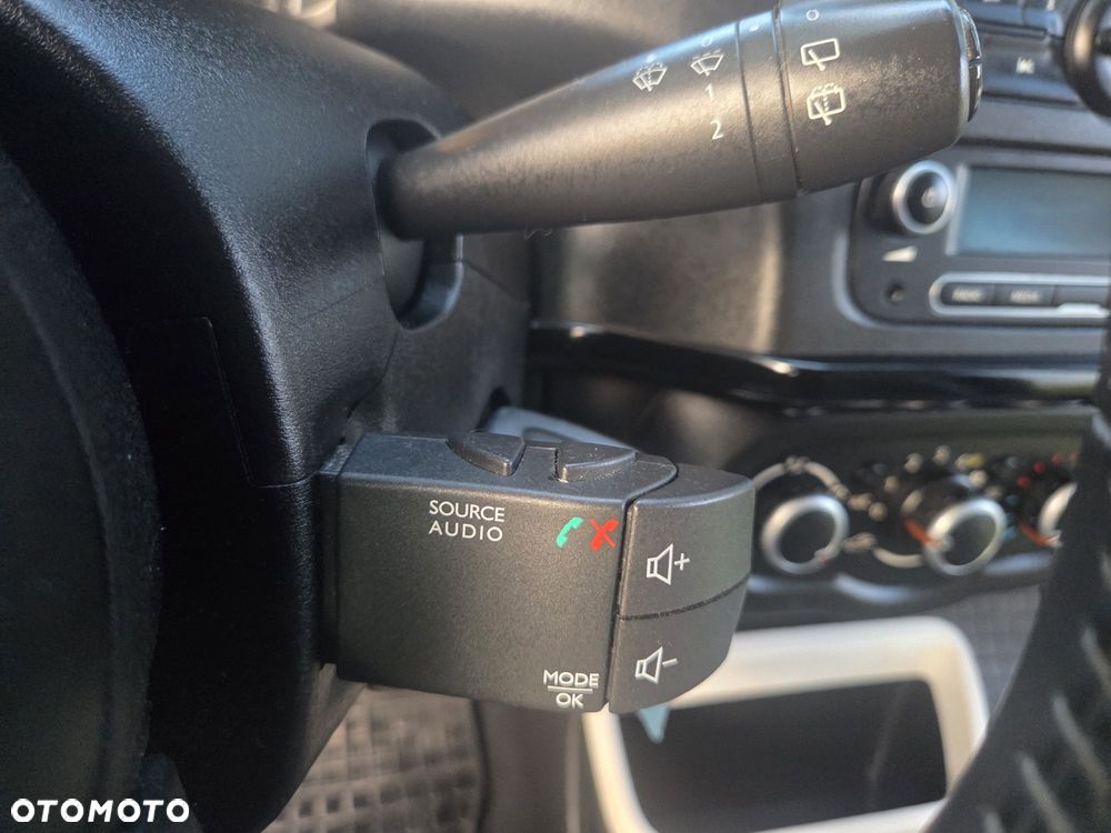 Renault Twingo SCe 70 Start&Stop Intens - 23