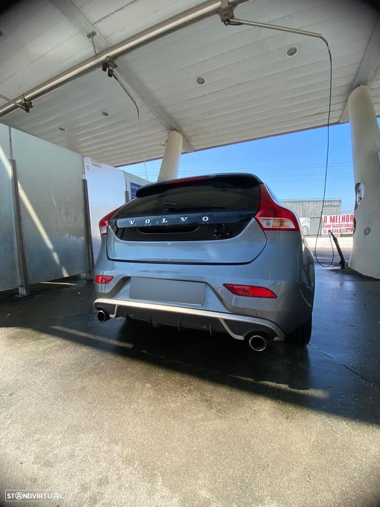 Volvo V40 D4 RDesign - 11