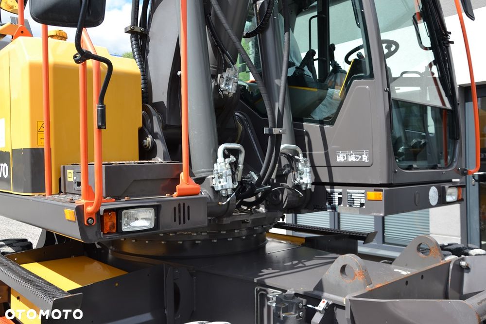 Volvo EW 180 E, - 20