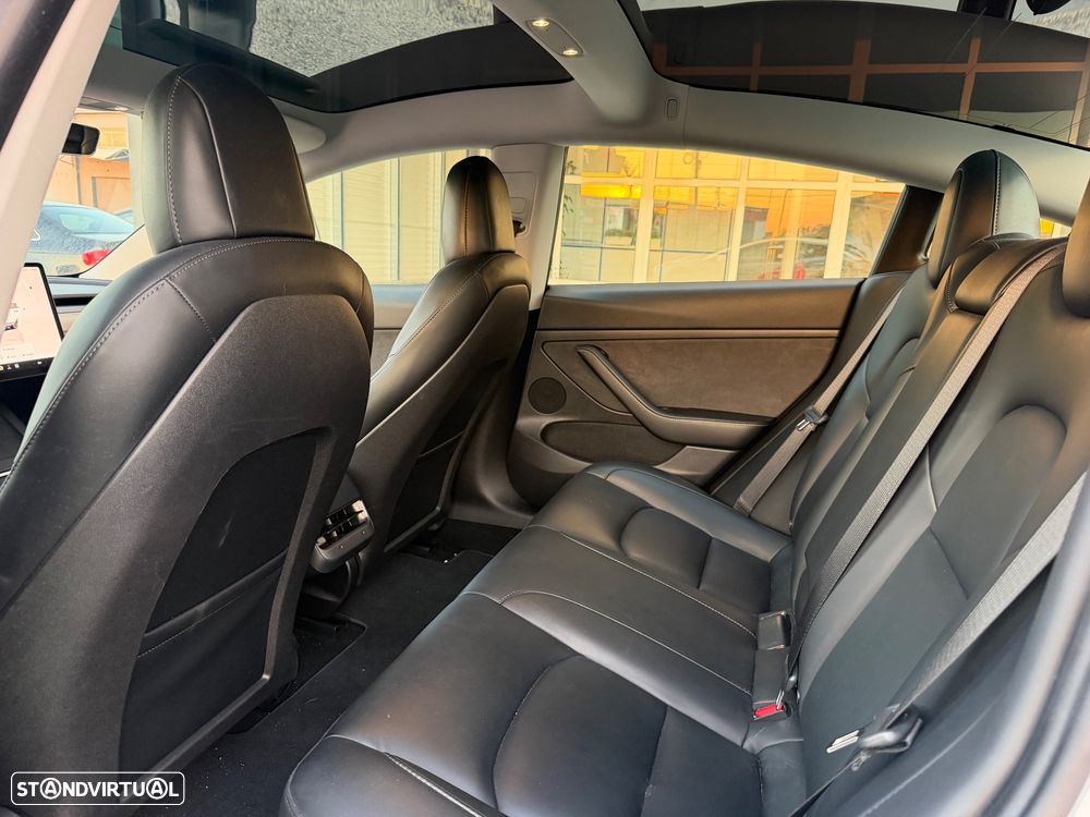 Tesla Model 3 Tração Traseira Premium - 14
