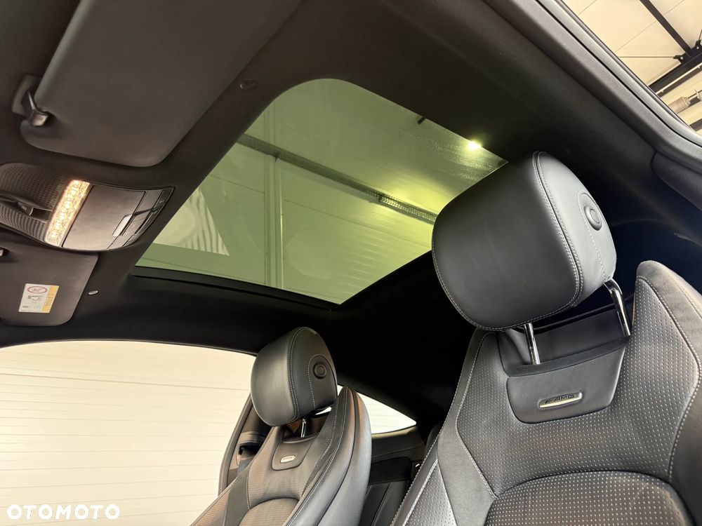 Mercedes-Benz Klasa C AMG 63 AMG Speedshift MCT 9G - 12