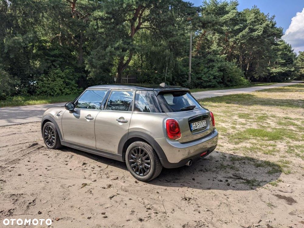 MINI Cooper Standard - 8