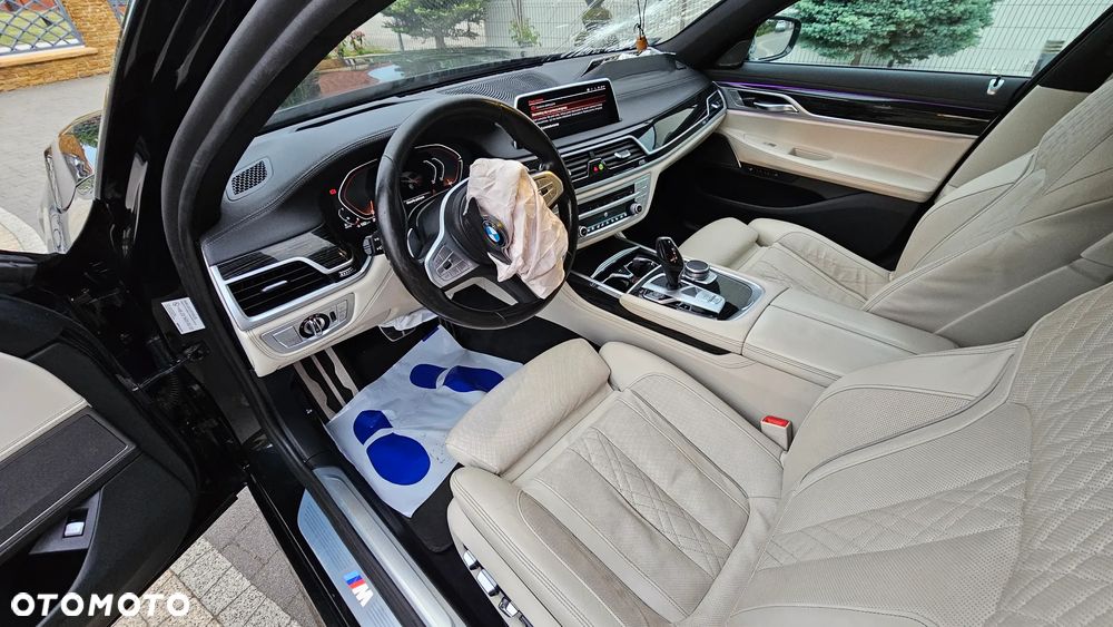 BMW Seria 7 730d xDrive mHEV sport - 17