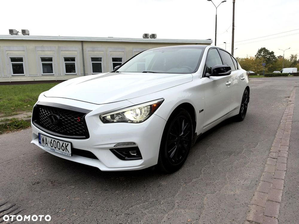 Infiniti Q50 - 1