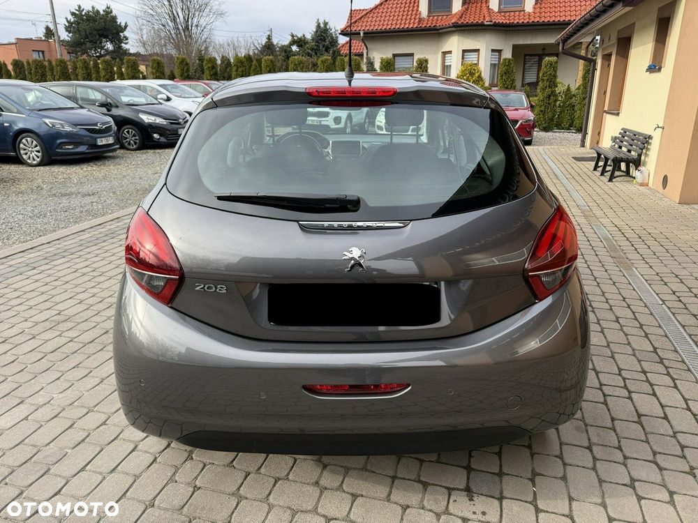 Peugeot 208 PureTech 82 Stop & Start Signature - 8