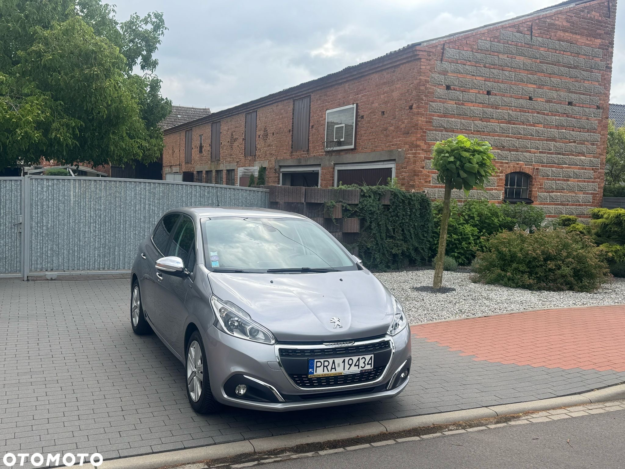 Peugeot 208 PureTech 82 Stop & Start Signature - 3