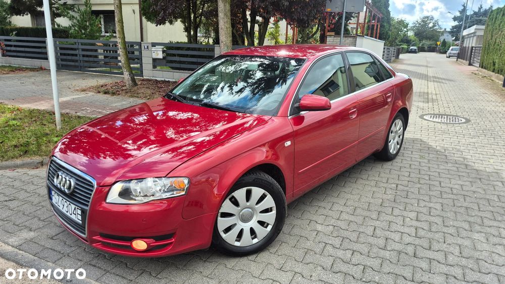 Audi A4 Limousine