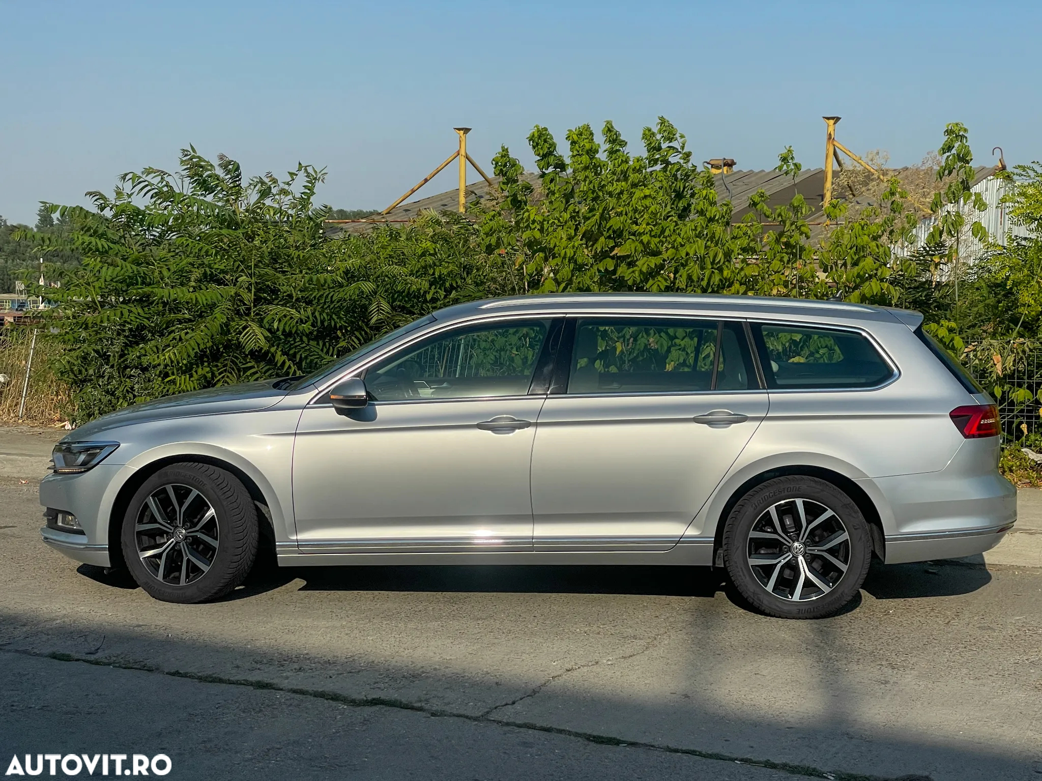 Volkswagen Passat Variant 2.0 TDI DSG Highline - 28