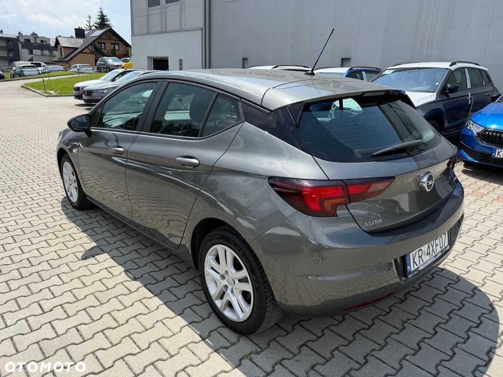 Opel Astra 1.2 T Business Elegance S&S - 9